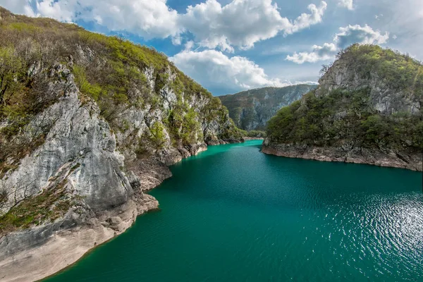 Tara River Gorge Balkan Mountains Rocky Shores Turquoise Water Blue — ストック写真