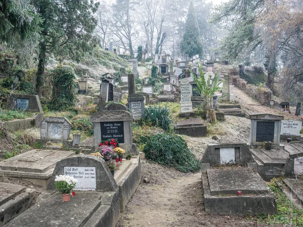 루마니아 소하라 2020 소하라의 언덕에 근처의 묘지에 묘비와 — 스톡 사진