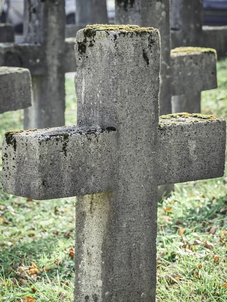 Cruz Pedra Sólida Cemitério Detalhe Perto — Fotografia de Stock