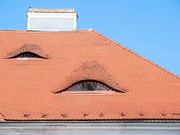 Oud Middeleeuws Huis Met Rode Stenen Dakpannen — Stockfoto