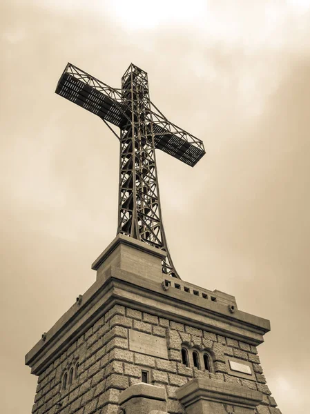 Вид Крестом Героев Вершине Карфагена Горах Бучеджи Румынии — стоковое фото