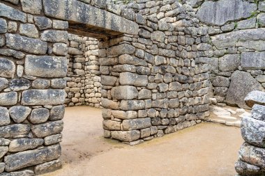 Machu Picchu, Peru 'nun Tarihi Sığınağı' ndaki İnka harabeleri ile yakın görüş