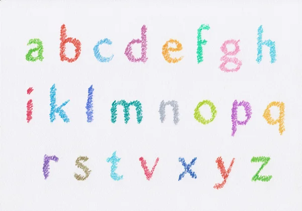 Kurşun kalemle çizilmiş alfabesi