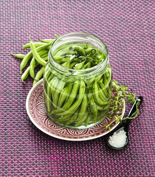 Frijoles verdes con sal —  Fotos de Stock