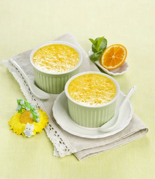Cream dessert with tangerine — Stock Photo, Image