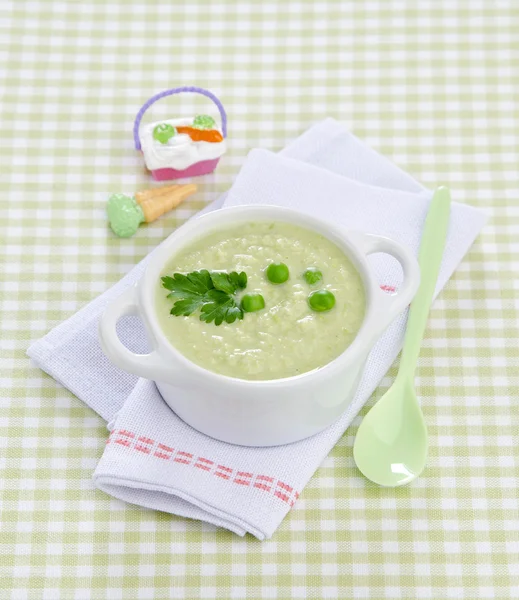 Children's soup with green peas puree — Stock Image Children's soup with green peas puree Stock Photo
