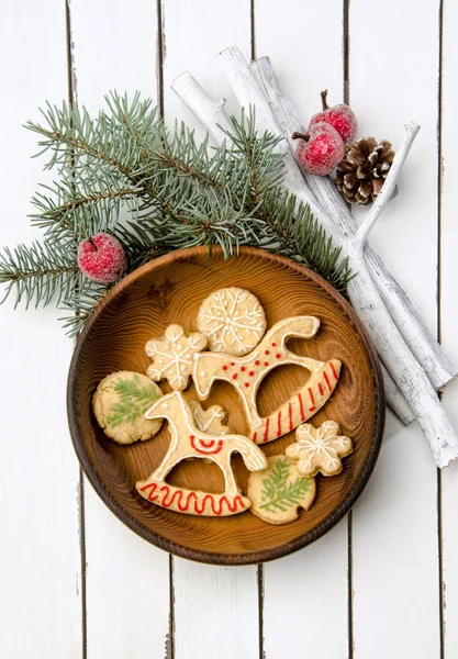 Christmas cookies in festive decoration — Stock Photo, Image