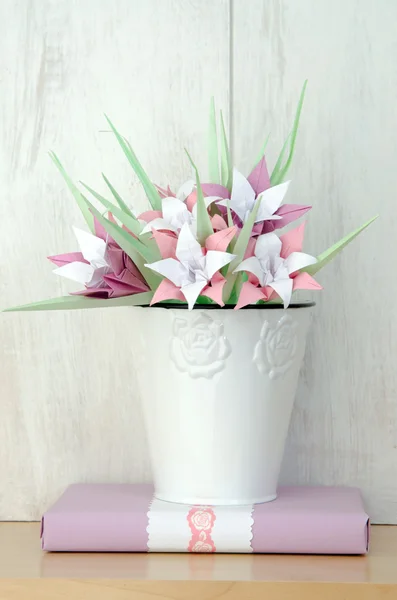 Irises paper origami — Stock Photo, Image