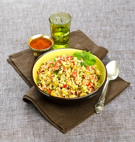 Salade de couscous coriandre — Stockfoto