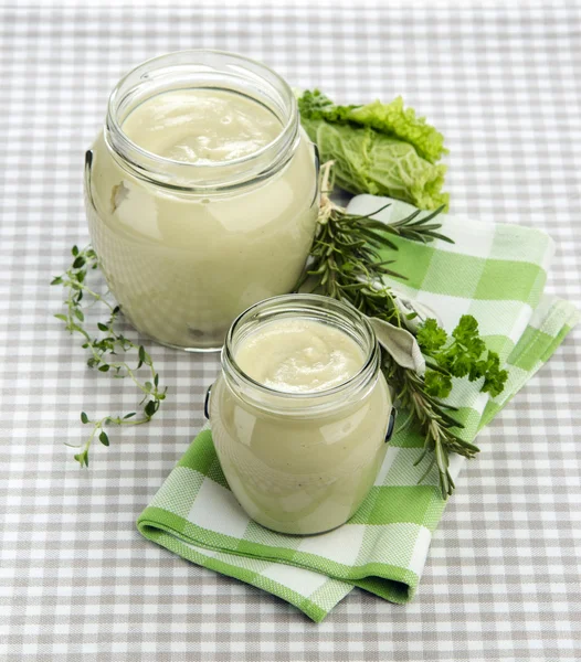 Vegetable soup puree with herbs — Stock Image Vegetable soup puree with herbs Royalty Free Stock Images