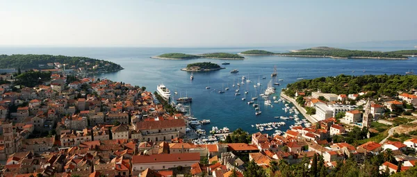 Hvar harbor — Stock Photo, Image