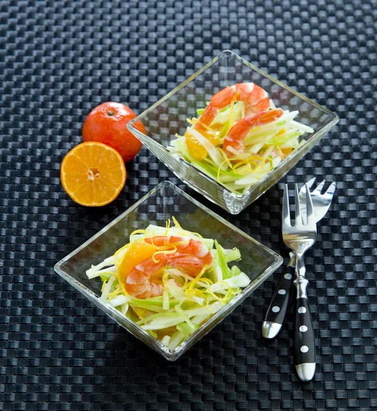 Salade de crevettes aux légumes — Photo