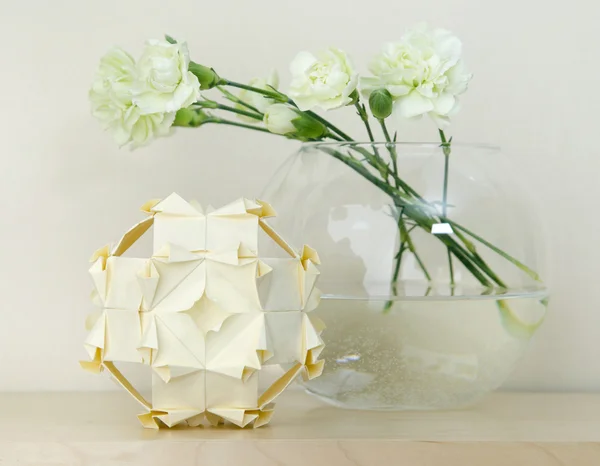 축제 실내 장식 종이 접기 Kusudama — 스톡 사진