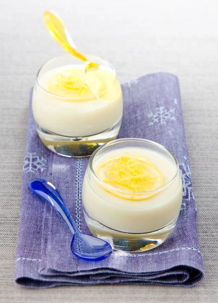 Citrus mousse cream — Stock Photo, Image