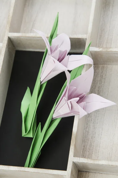 Irises origami decorações para casa — Fotografia de Stock