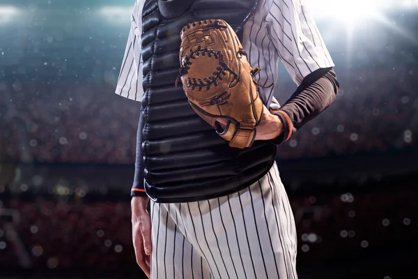 Profesjonell baseballspiller i aksjon – stockfoto