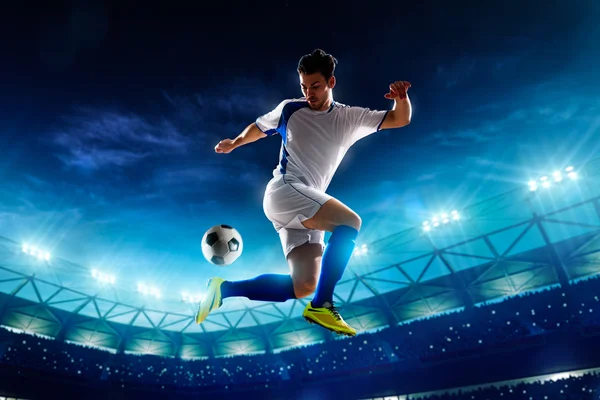 Soccer player in action — Stock Photo, Image