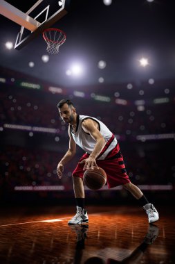 eylem kırmızı basketbol oyuncusu