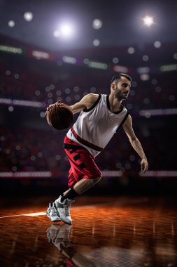 eylem kırmızı basketbol oyuncusu