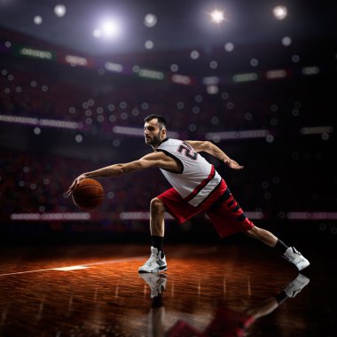 eylem kırmızı basketbol oyuncusu