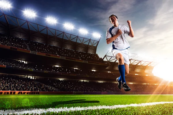 Fotbollspelare i åtgärd panorama — Stockfoto
