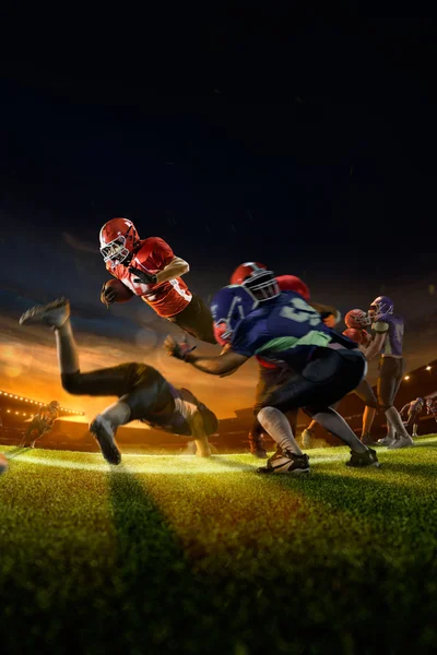 American football players in action on grand arena — Stock Photo, Image