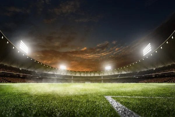 Noite vazia grande arena de futebol em luzes — Fotografia de Stock