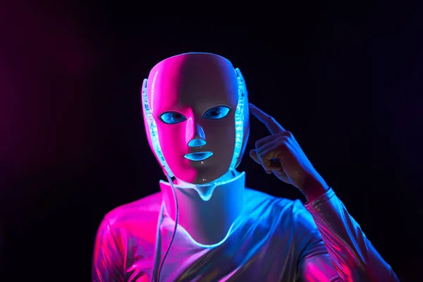 未来型ロボットの肖像。未来技術の概念. — ストック写真