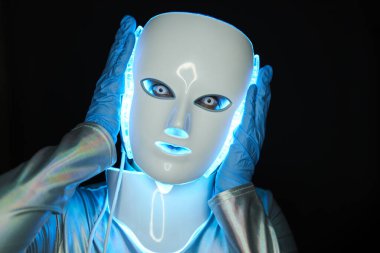 Gelecekçi robotun portresi. Gelecekteki teknoloji kavramı.