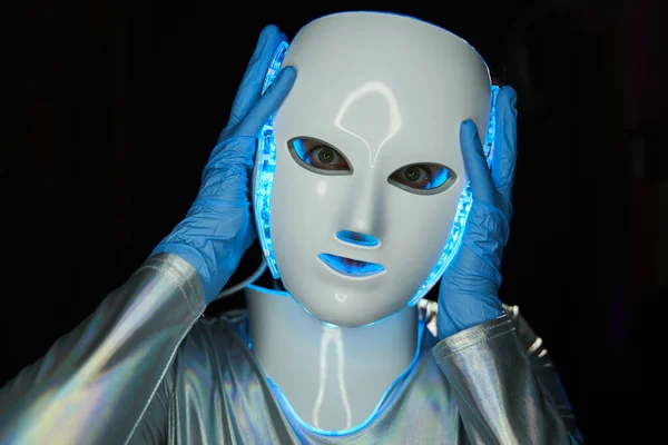 Retrato de robot futurista. Concepto de tecnología futura. —  Fotos de Stock