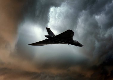 Avro Vulcan, 1956 'dan 1984' e kadar Kraliyet Hava Kuvvetleri tarafından işletilen, jet motorlu, kuyruksuz, yüksek irtifalı, stratejik bir bombardıman uçağıdır..