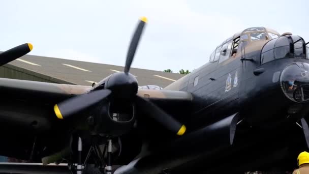 Avro Lancaster Brittisk Bombare Från Andra Världskriget Det Konstruerades Och — Stockvideo