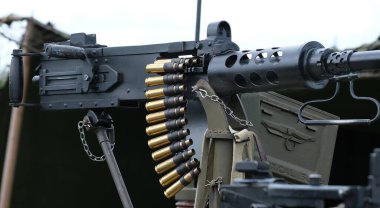 Amerikan yapımı 50 kalibrelik ağır makineli tüfek kovanı..