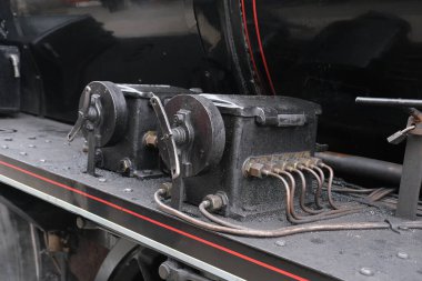 Kuzey Yorkshire Moors Demiryolu. Goathland, Yorkshire, İngiltere. Eylül 2025. Natuoinal Park bölgesinde hafta sonu buhar galası olan demiryolu sistemi korunmuş. Gönüllüler tarafından işletilen tüm buhar lokomotifleri ve vintage haddeleme stokları.. 