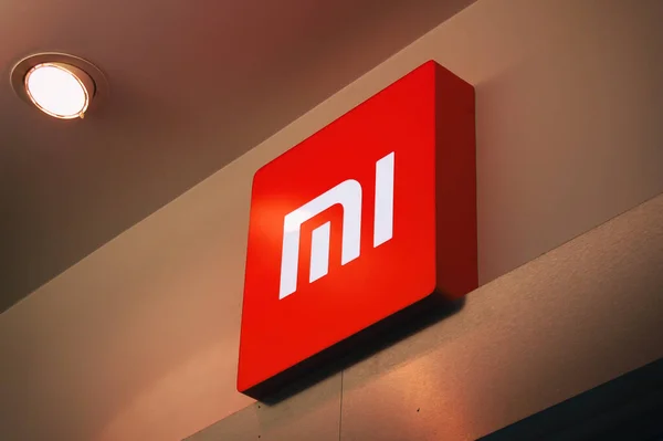 Kiew Ukraine 2019 Xiaomi Shop Mit Xiaomi Logo Einem Großen — Stockfoto