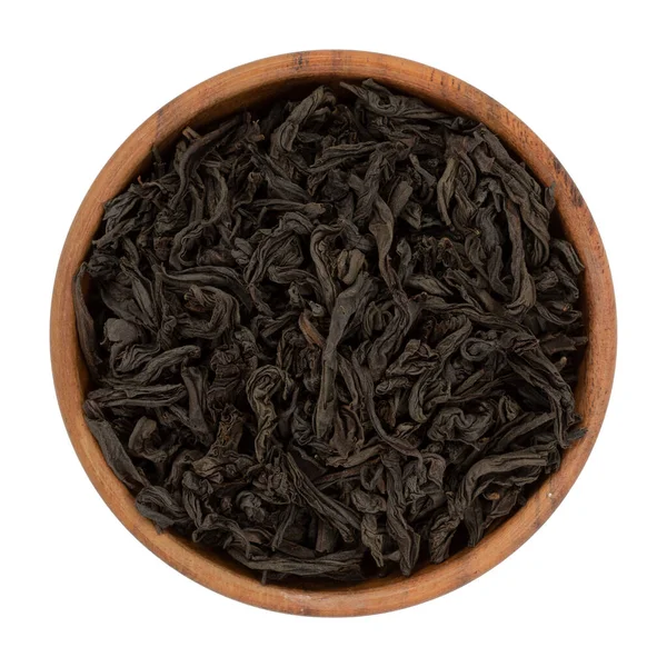 Nagy Levél Fekete Tea Egy Fából Készült Tálban Fehér Alapon — Stock Fotó