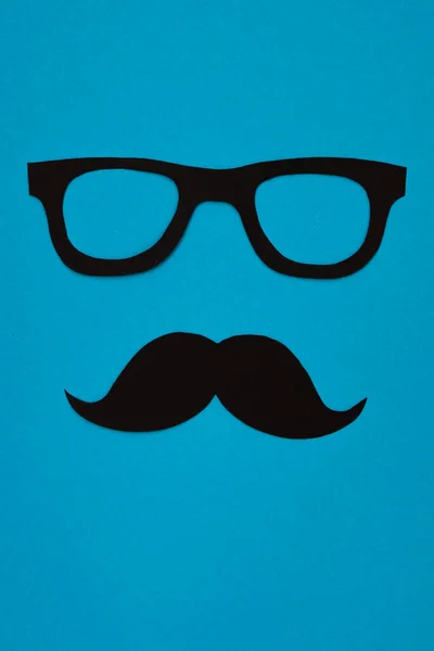 Lycklig Far Dag Kort Sammansättning Med Svart Mustasch Och Glasögon — Stockfoto