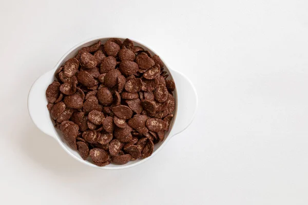 Hojuelas Chocolate Tazón Aislado Sobre Fondo Blanco Concepto Desayuno Saludable — Foto de Stock