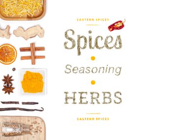 farklı baharatlar ve otlar beyaz zemin üzerinde. Üstten Görünüm