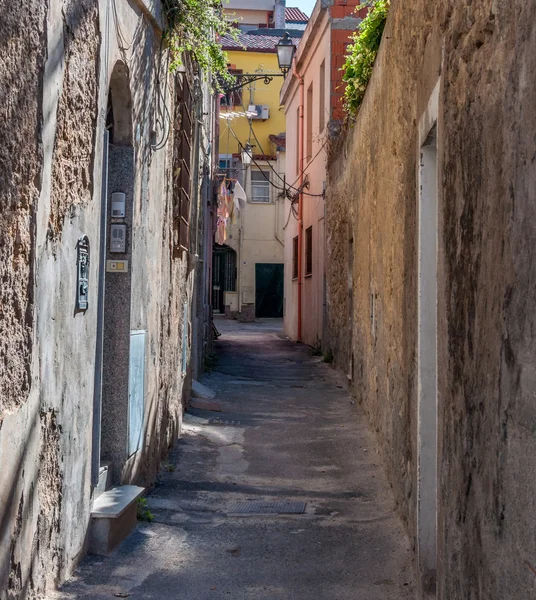 Callejón en la ciudad vieja — Foto de Stock