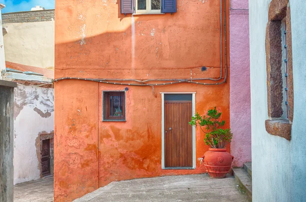 Les belles ruelles de la vieille ville de Castelsardo — Photo