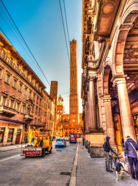 İkiz Kuleler Bologna İtalya