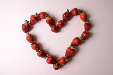 arka plan çilek, birçok kırmızı olgun çilek. Gıda arka plan