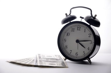 Beyaz dolar ile dikkat et. zaman para demektir