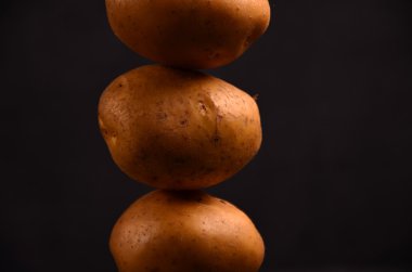 sebze patates tarifleri üzerinde blackbackground bahçesinden