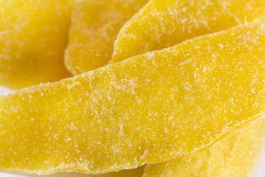 kurutulmuş mango dilimleri