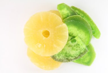 Kurutulmuş ananas ve kurutulmuş Pamela
