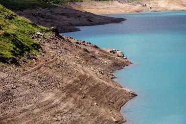 Formazza (VCO), İtalya - 25 Haziran 2020: Vannino Gölü, Formazza Vadisi, Ossola, VCO, Piedmont, İtalya