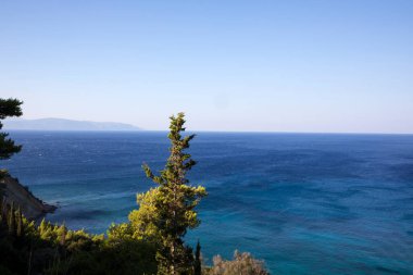 Kefalonia - Yunanistan - 15 Ağustos 2025: Sissia, Sissia, Kefalonia, Yunanistan Manastırı yakınlarındaki manzara.