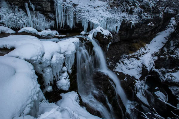 Inverno Ordesa Parque Nacional Monte Perdido Pirinéus Espanha — Fotografia de Stock